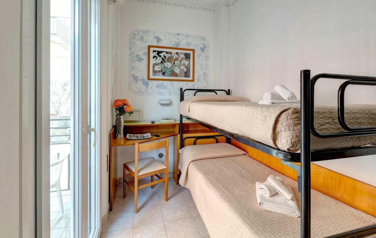 Hotel Niagara Riccione Eksteriør bilde